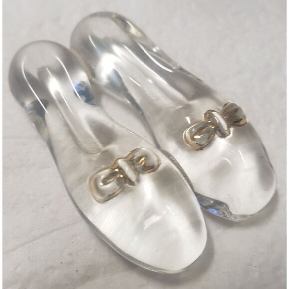 Vintage Clear Resin Miniature Shoes With Gold Bow Accent - Picture 1 of 4